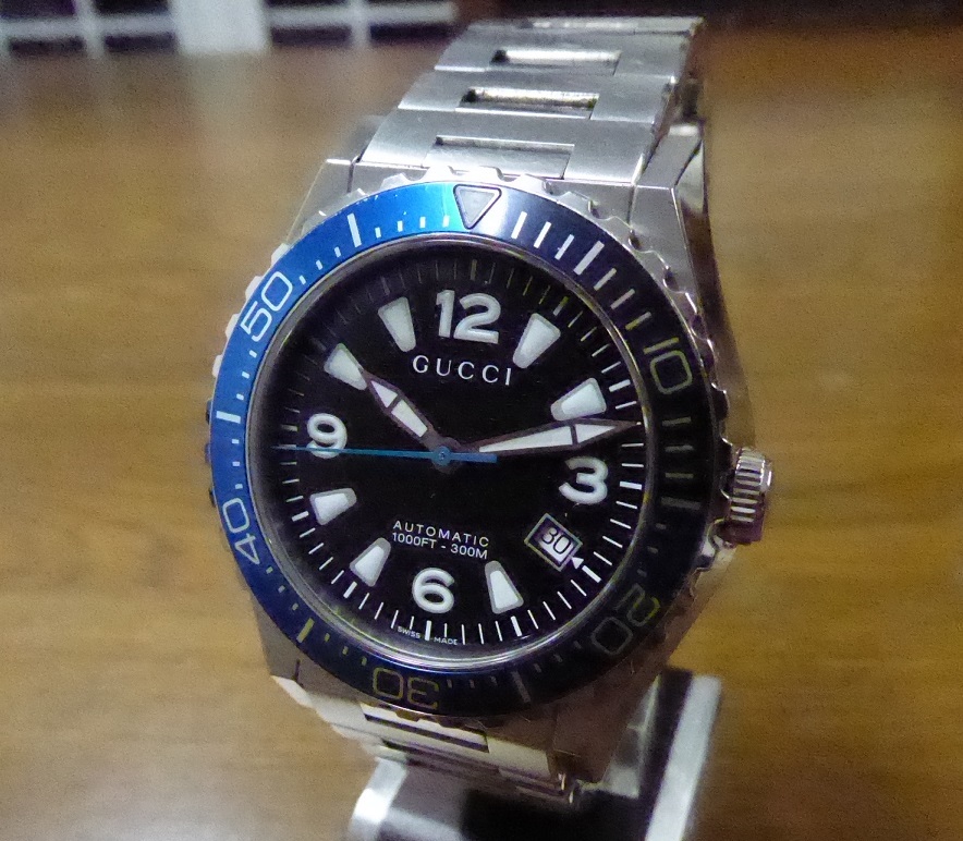 Gucci Pantheon Diver