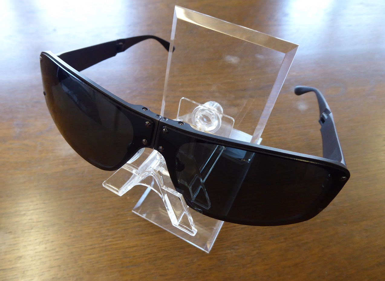 Louis Vuitton Evasion Folding Sunglasses