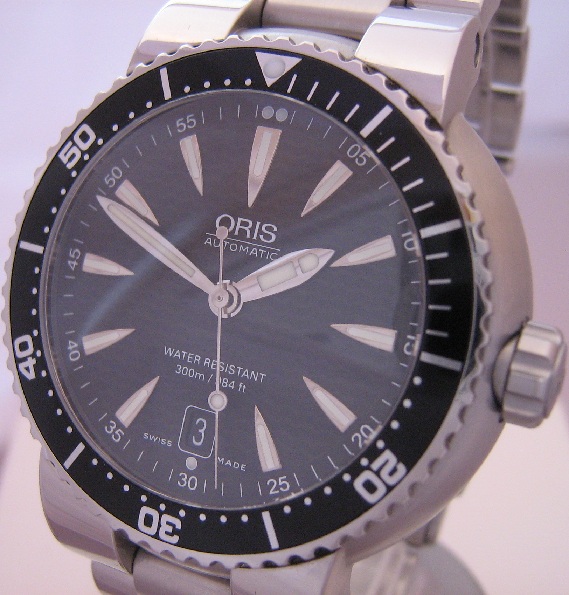 Oris TT1 Divers Watch, Black Dial With Steel Bracelet