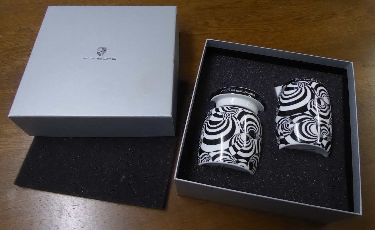 Porsche Le Mans 919 Hybrid Prototype Milk & Sugar Set