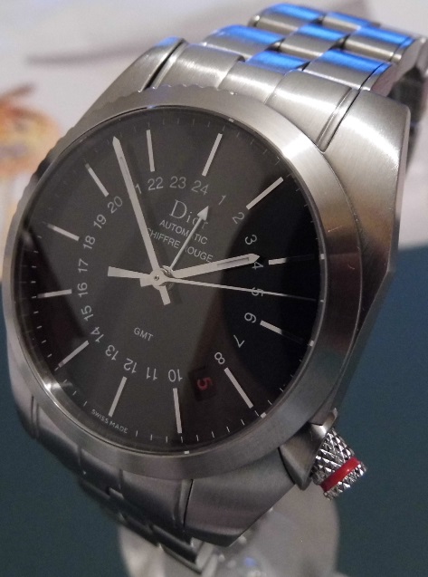 Dior Homme Chiffre Rouge A04 GMT, Black Dial, Bracelet