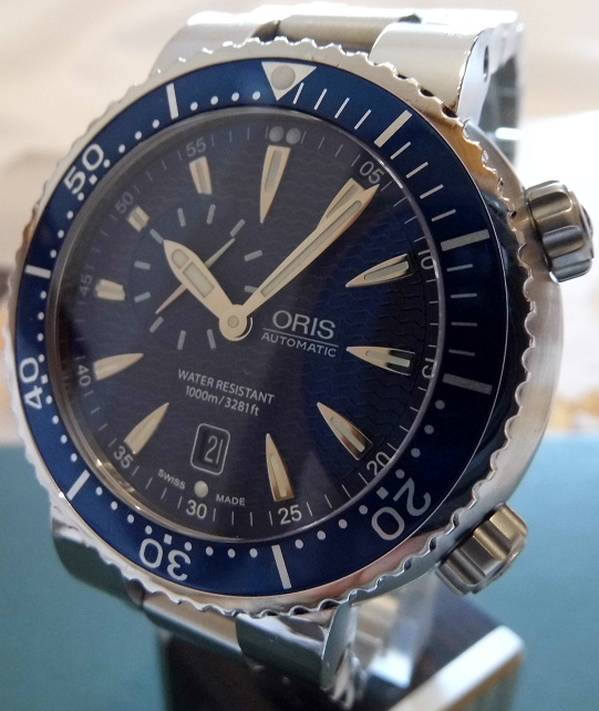 Oris Divers Small Seconds, Blue Dial, Steel Bracelet