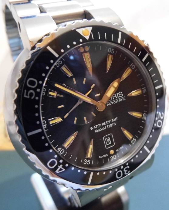 Oris Divers Small Seconds, Black Dial, Steel Bracelet