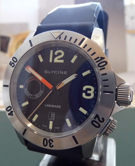 Glycine Lagunare L1000 Divers, Black Dial, Rubber Strap