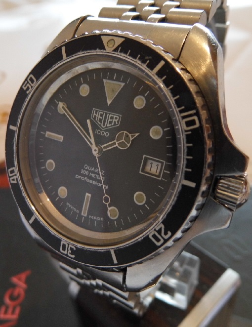 Heuer Vintage 2000 Professional, Black Dial, Bracelet