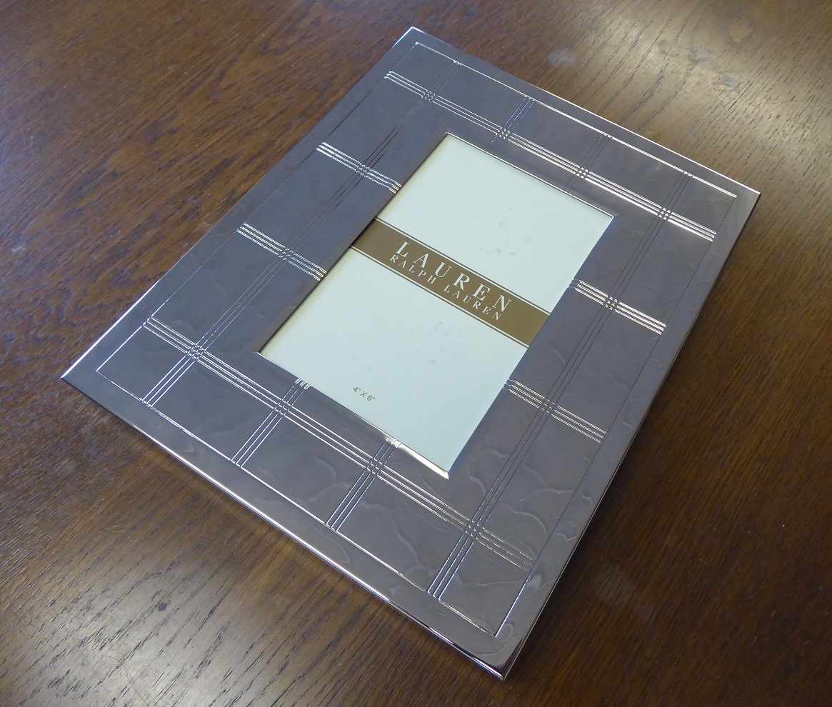 A Ralph Lauren Fenimore Photo Frame