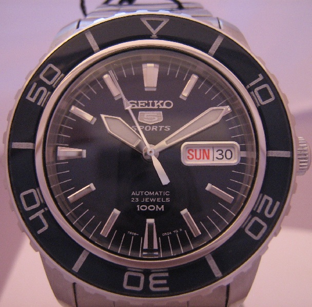 Seiko 5 Automatic Sports, Blue Dial, Steel Bracelet