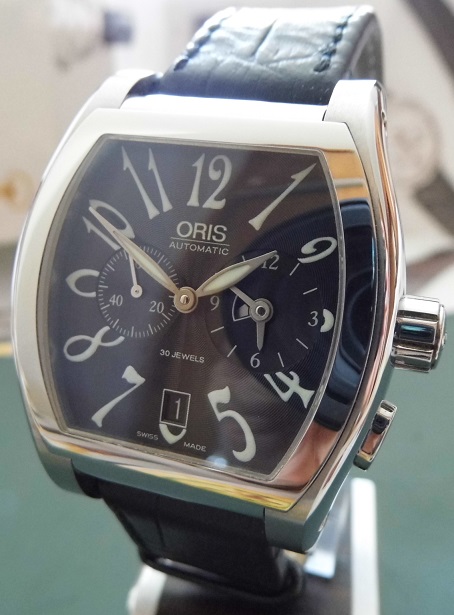 Oris Miles Worldtimer, Black Dial, Leather Strap