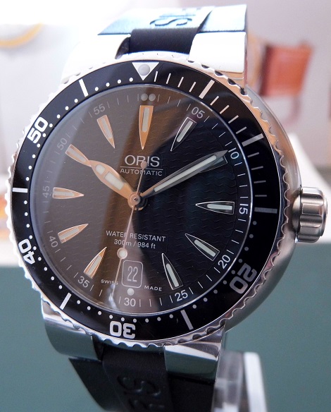 Oris TT1 Divers Watch, Black Dial, Rubber Strap
