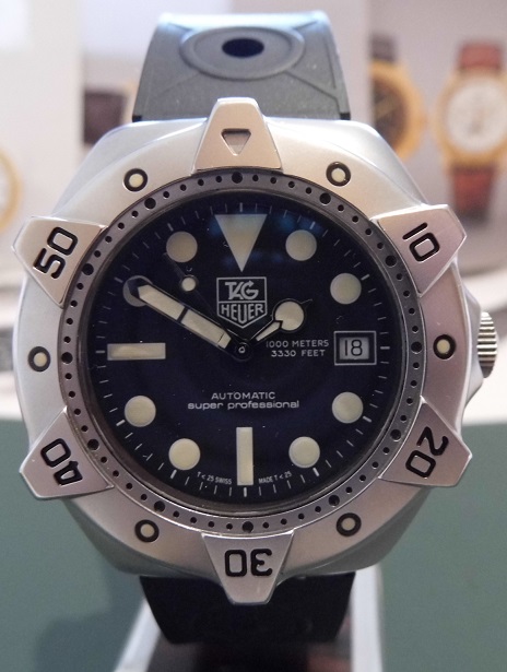 Tag Heuer Super Professional, Black Dial, Rubber Strap