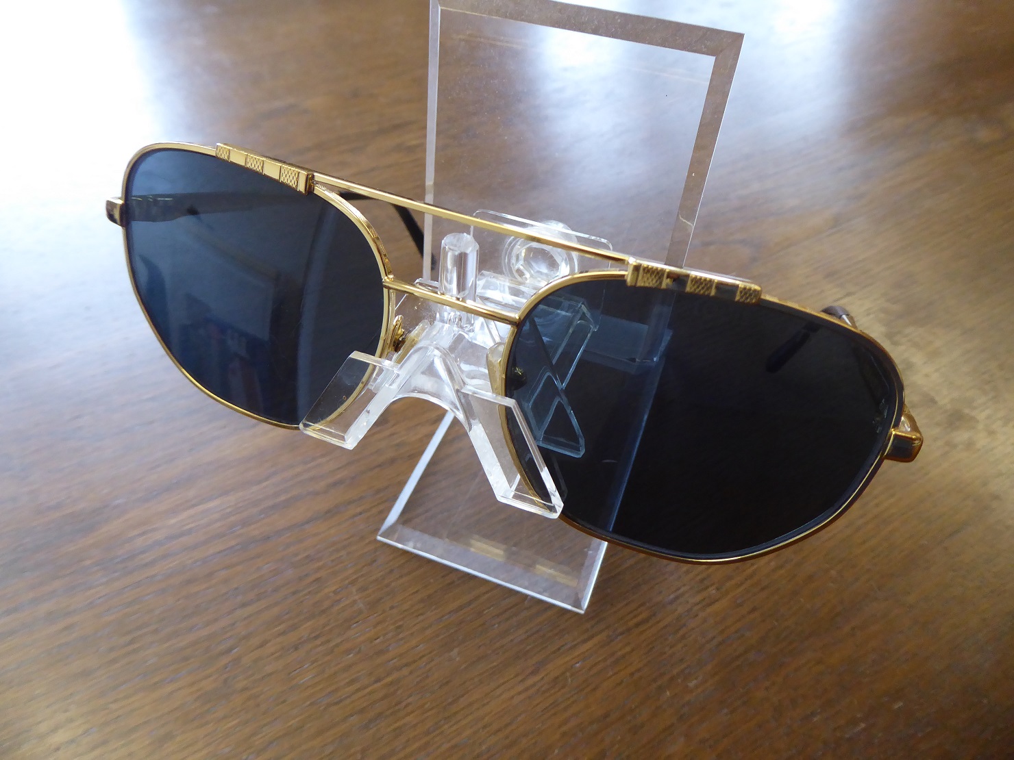 Louis Vuitton Pilot Gold Sunglasses