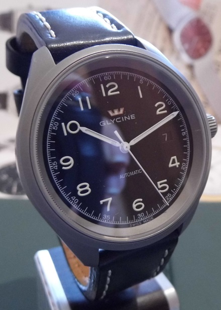 Glycine Combat Automatic, Black Dial, Leather Strap