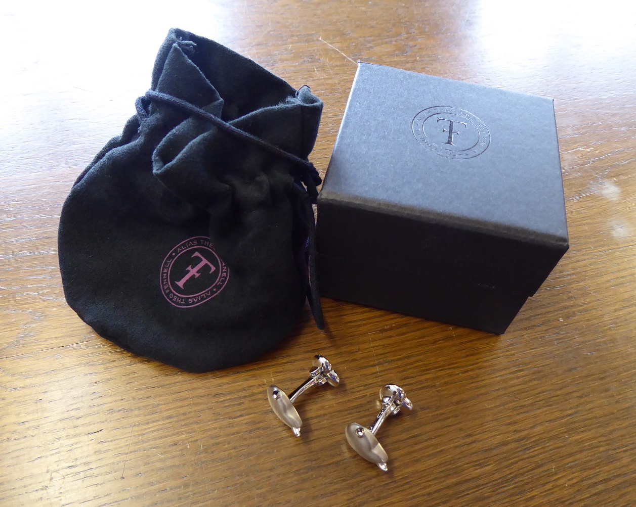 Theo Fennell Alias Horny Cufflinks