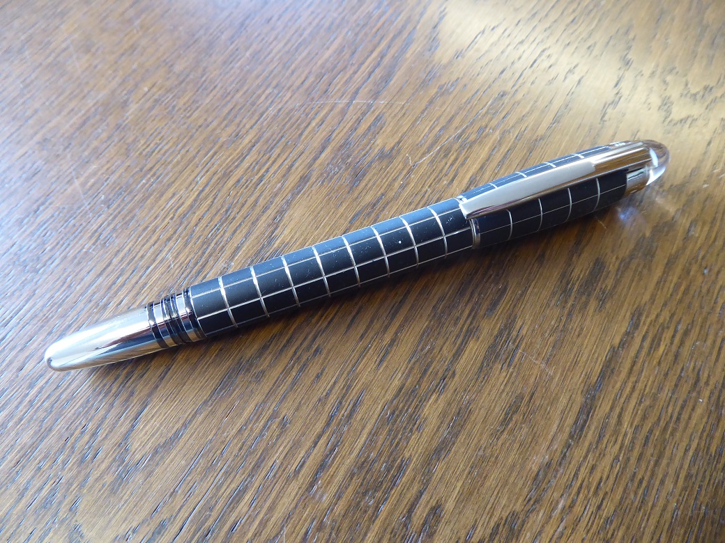 A Montblanc Starwalker Rollerball Pen