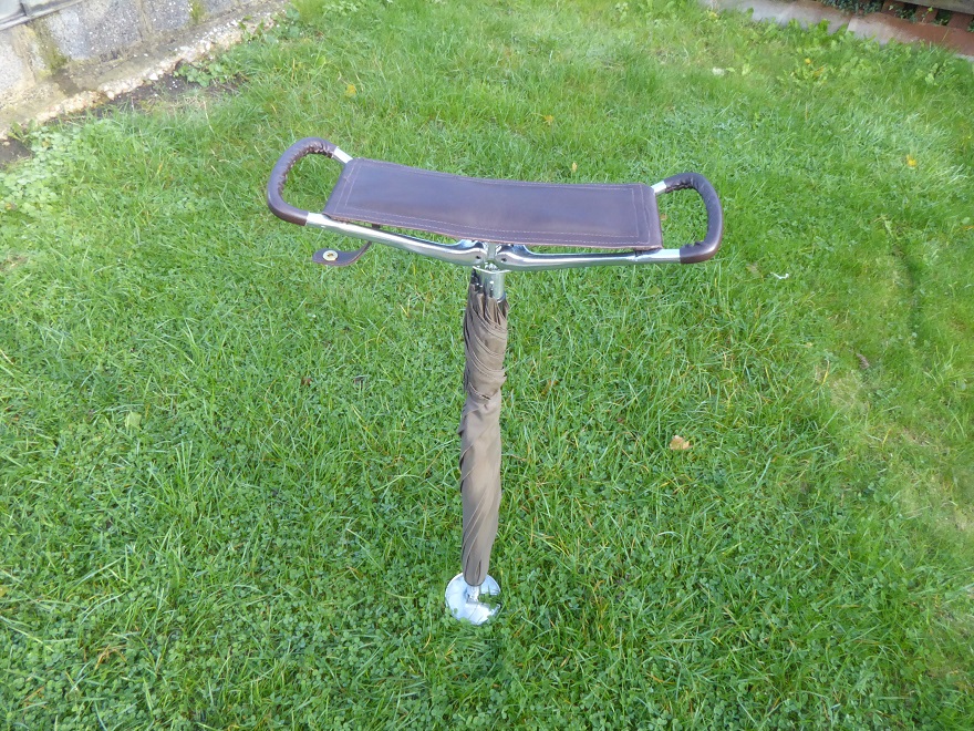 An Alfred Dunhill Seat Shooting Stick Umbrella