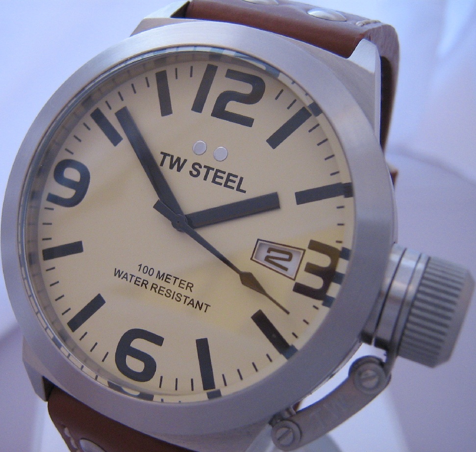 TW Steel Canteen 45mm, Cream Dial, Leather Strap