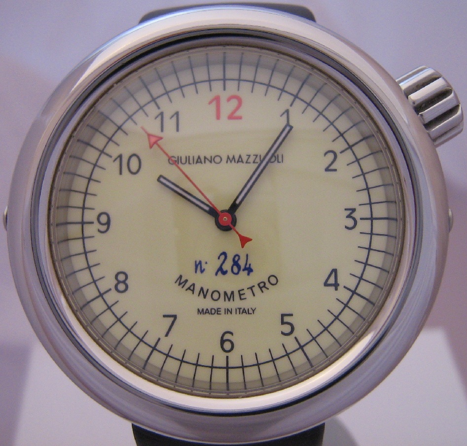 Giuliano Mazzuoli Manometro Millesimato, Cream Dial With Rubber Strap