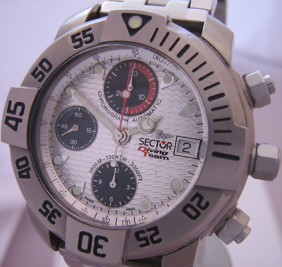Sector Diving Team 1000 Chronograph, Silver Dial, Titanium Bracelet