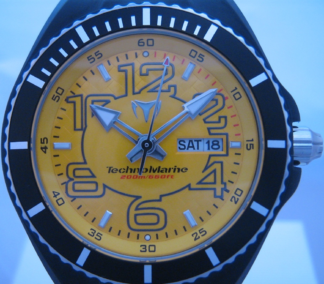 Technomarine Cruise Magnum, Yellow Dial With Three Straps