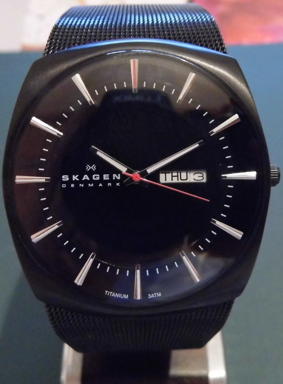 Skagen Aktiv Quartz, Black Dial, Black Mesh Strap