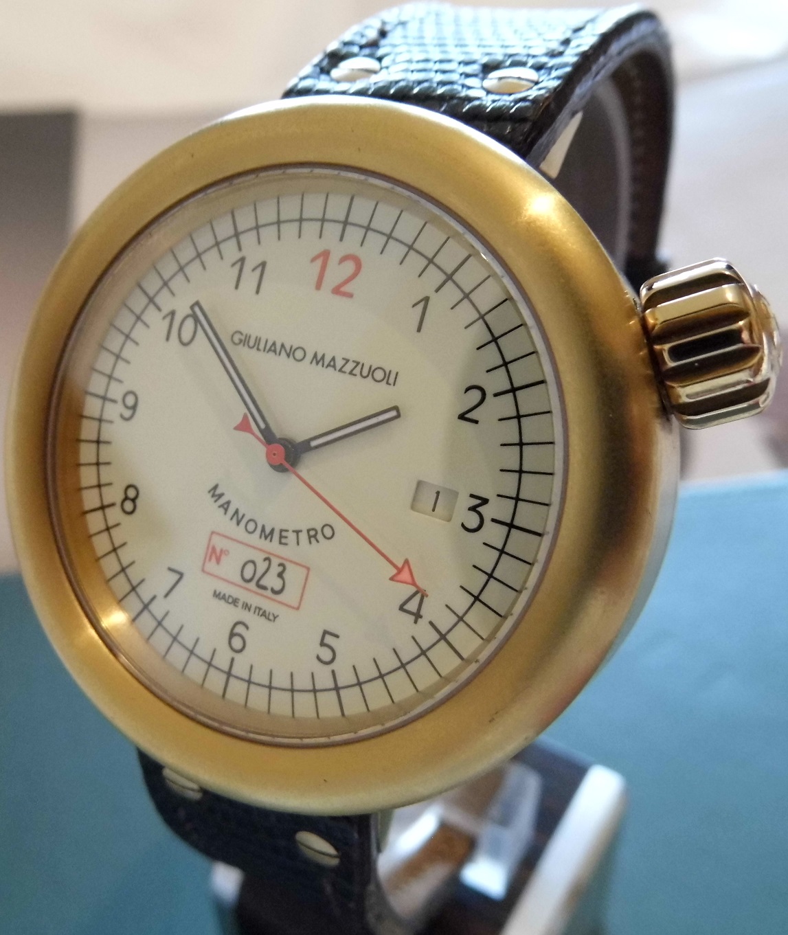 Giuliano Mazzuoli Manometro Ltd Edition, Cream Dial, Leather Strap