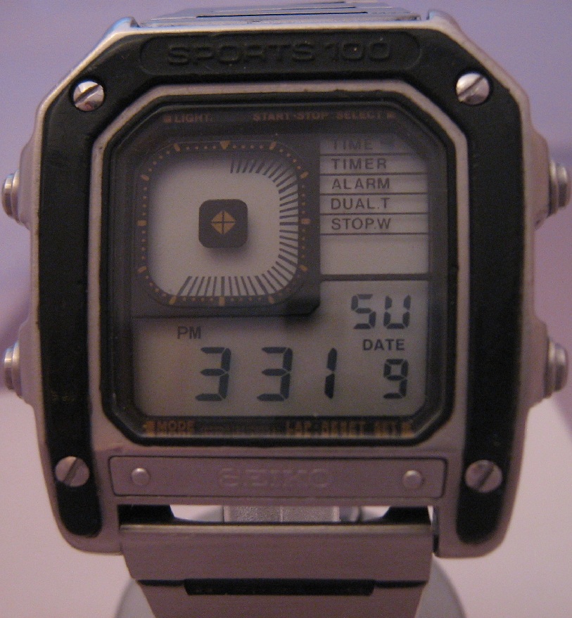 Seiko Sports 100 Octopussy, LCD Display, Steel Bracelet
