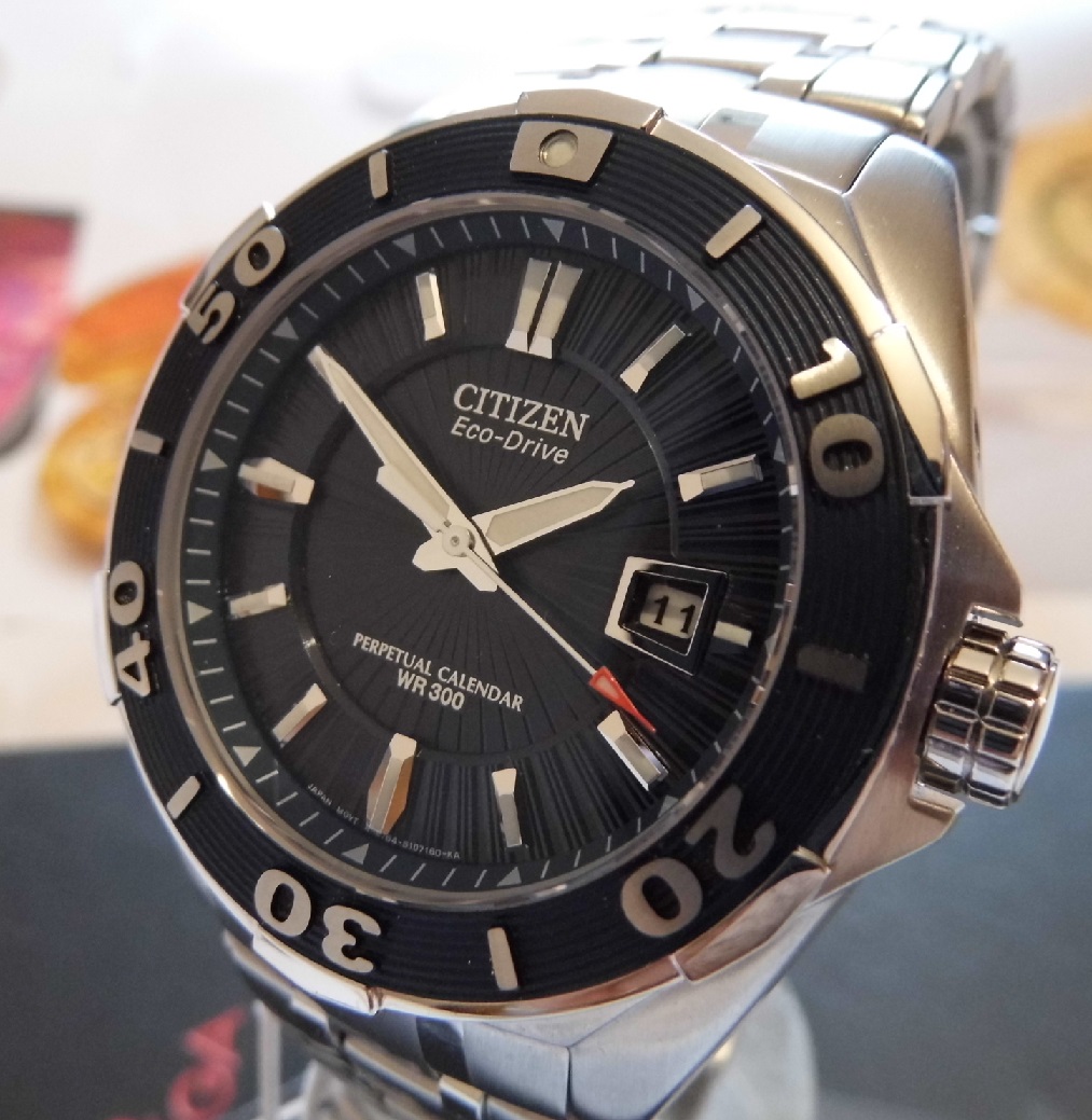 Citizen Signature Perpetual Calendar Diver, Blue Dial, Bracelet