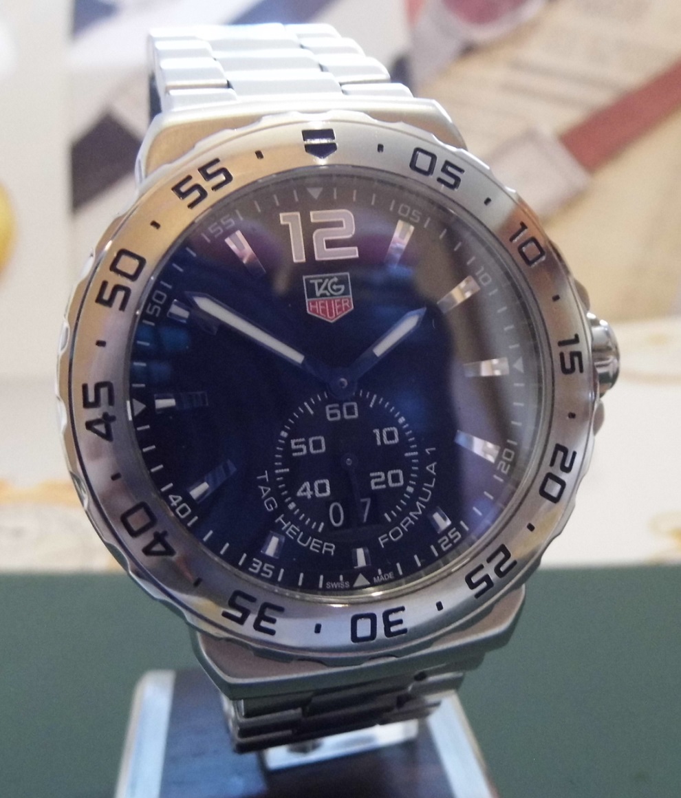 Tag Heuer Formula 1 Grande Date, Black Dial, Bracelet