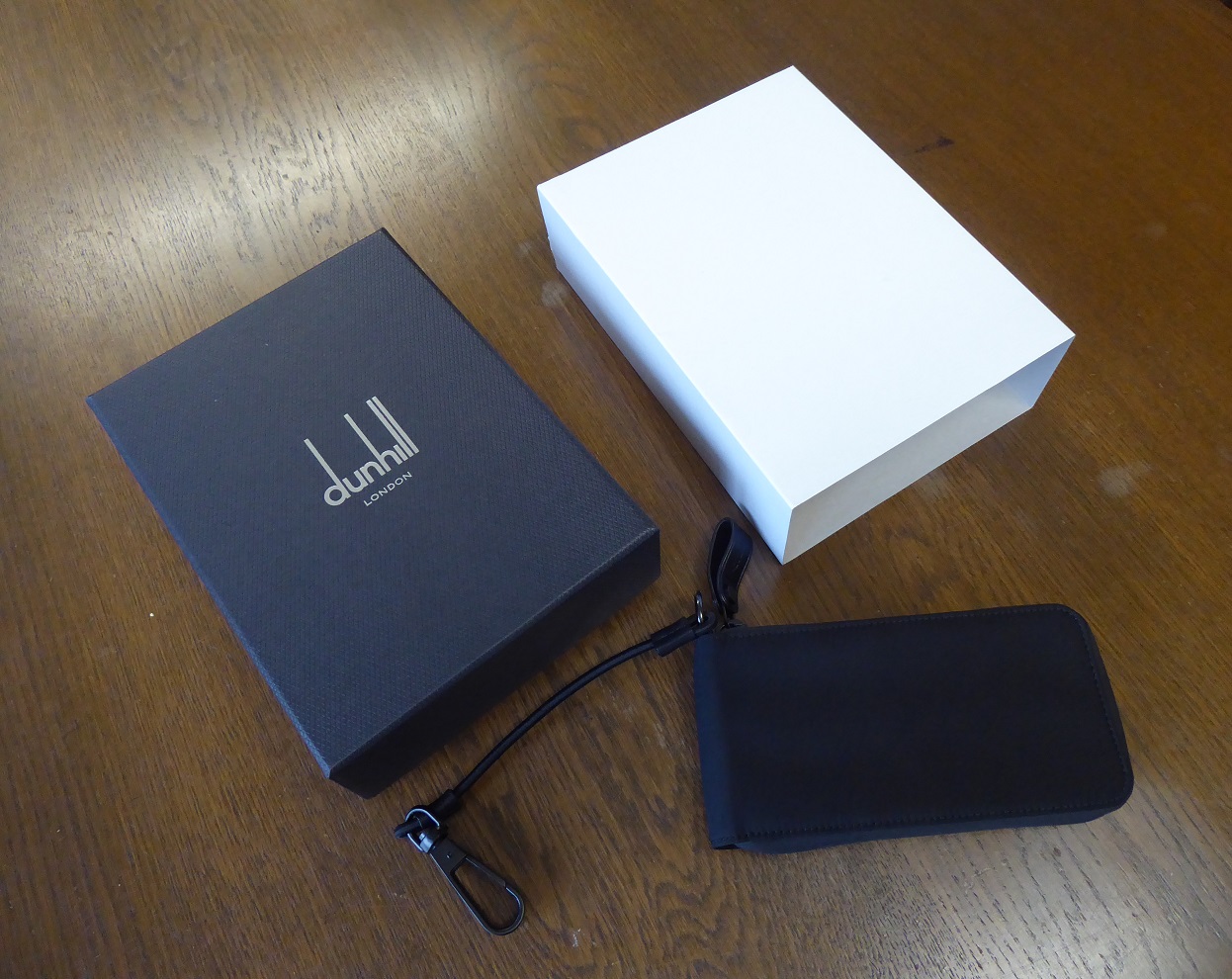 A Set Of Alfred Dunhill Golf Tees In Case