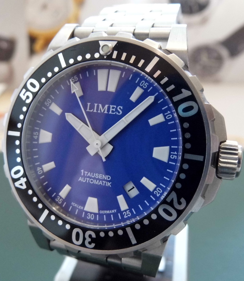 Limes 1000, Blue Dial, Steel Bracelet