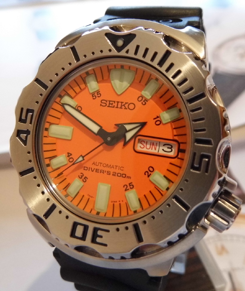 Seiko Orange Monster, Orange Dial With Bracelet & Rubber Strap