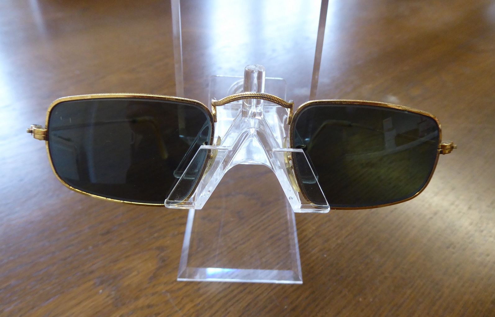 Ray Ban Classic Collection IV Sunglasses