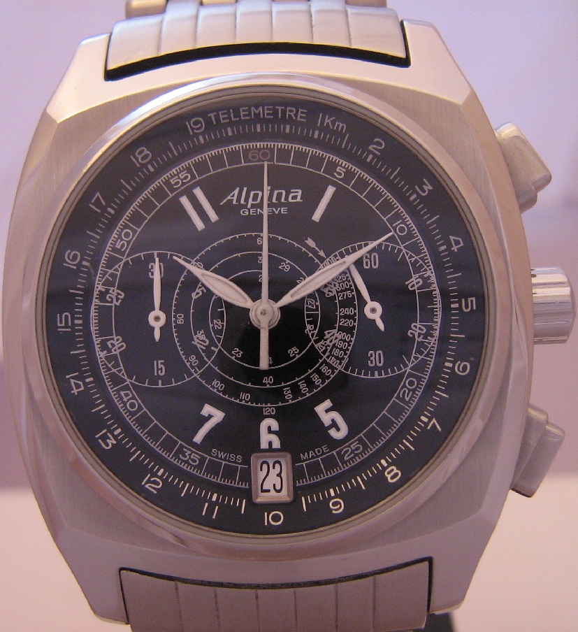 Alpina Heritage Chronograph, Black Dial, Steel Bracelet