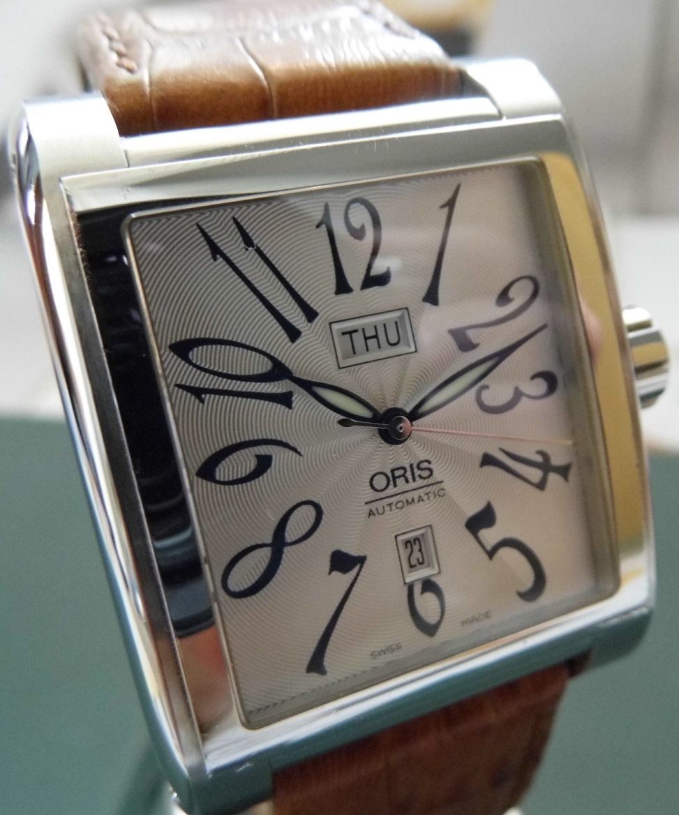 Oris Miles Day Date, Silver Dial, Leather Strap