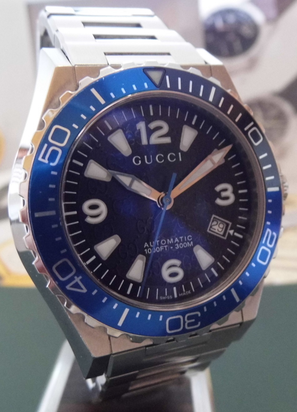 Gucci Pantheon Diver