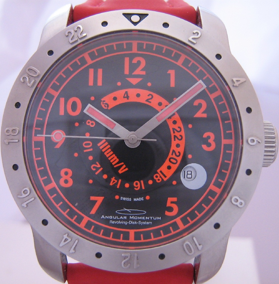 Angular Momentum Illum V GMT, Black Dial, Rubber Strap