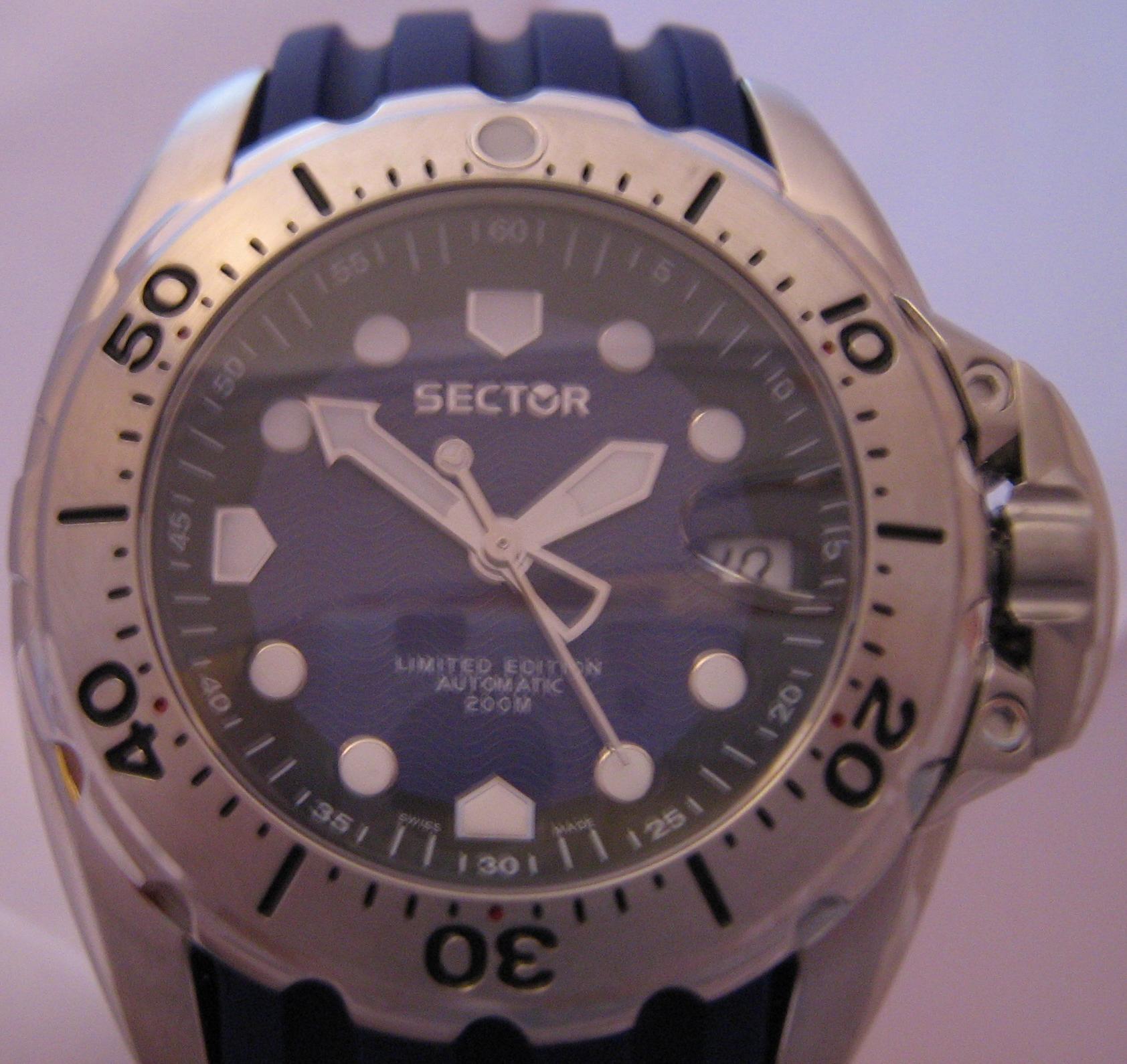 Sector 600 Limited Edtion Automatic Divers Watch, Blue Dial With Rubber Strap