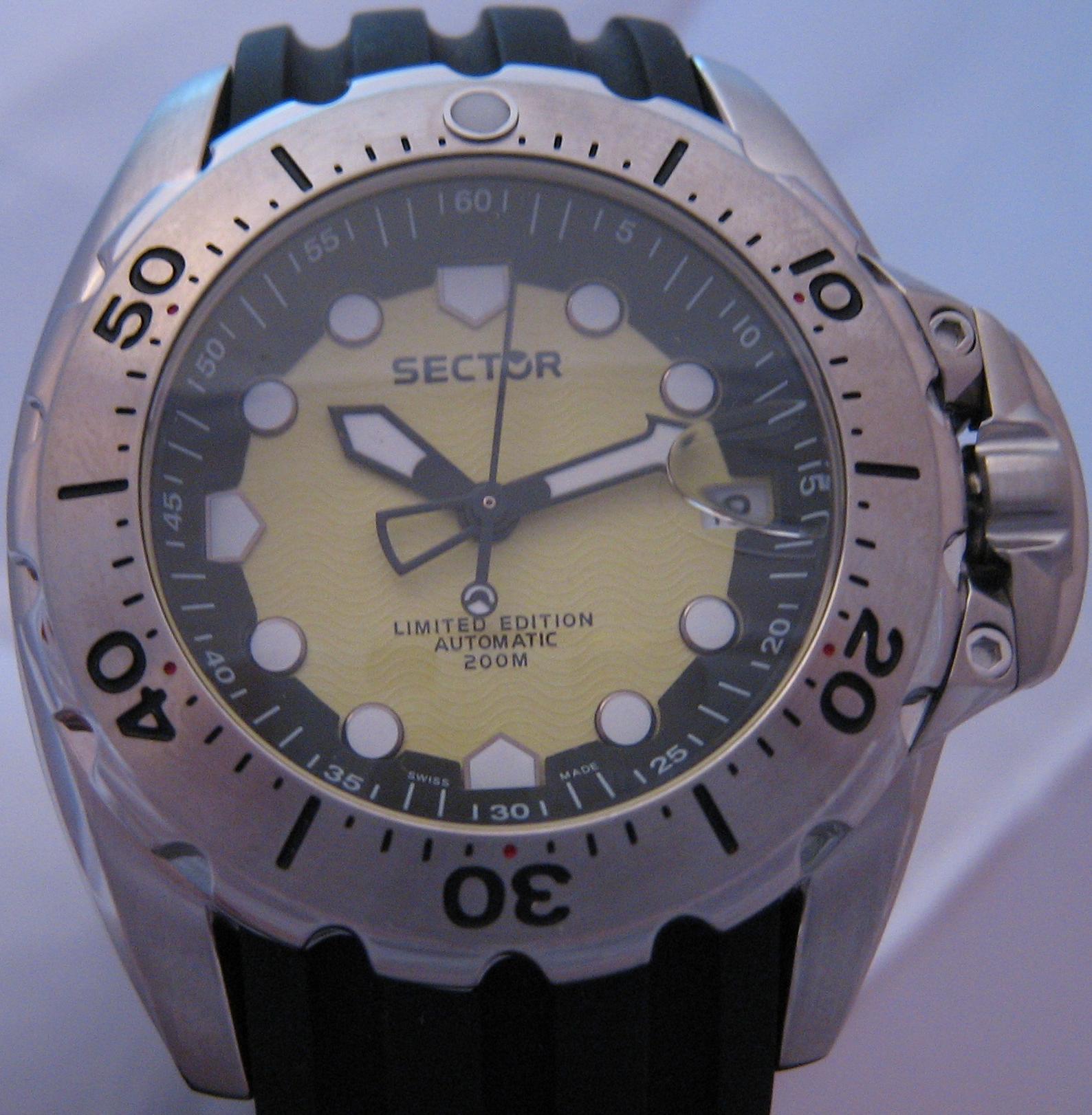 Sector 600 Limited Edtion Automatic Divers Watch, Yellow Dial With Rubber Strap