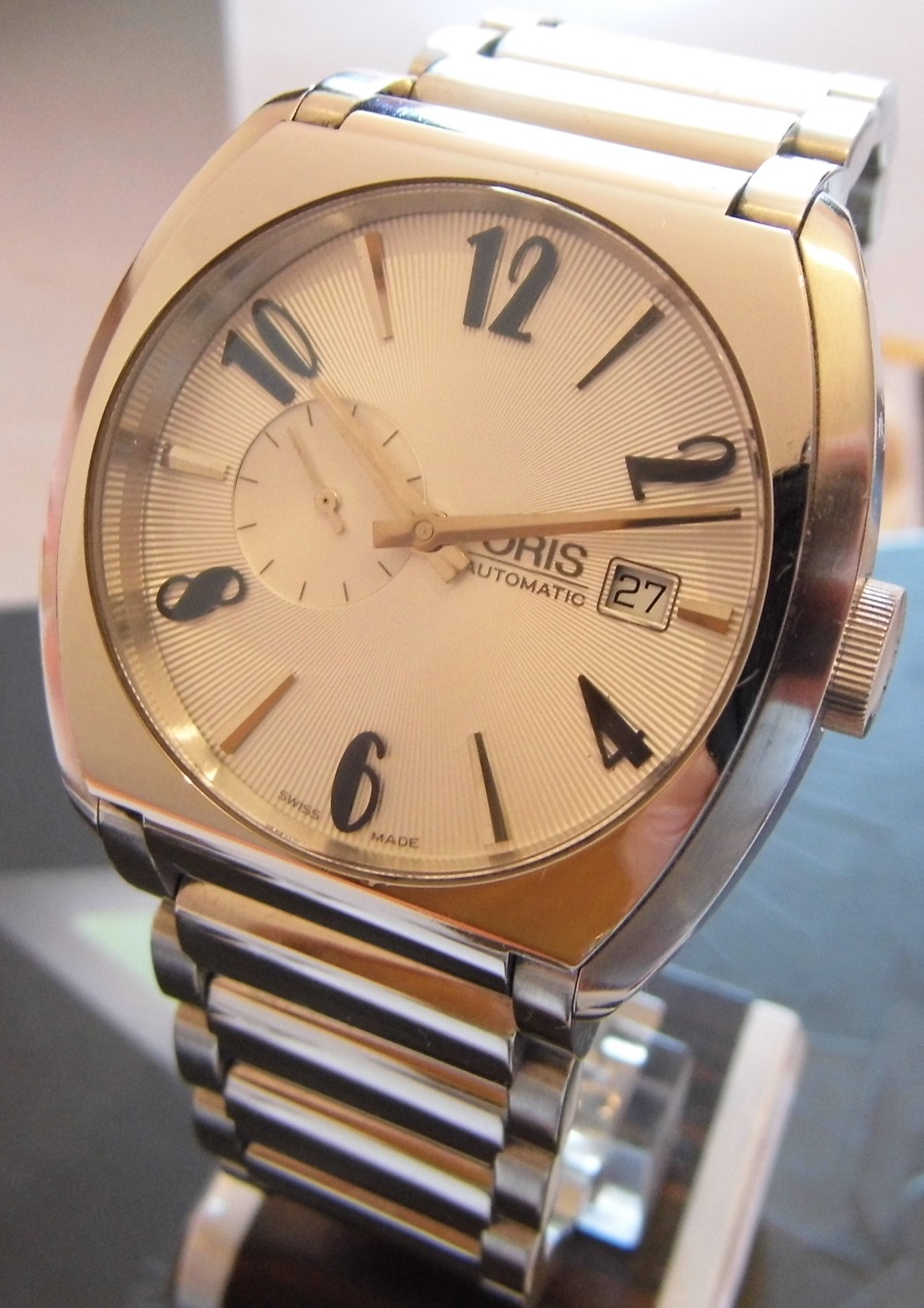 Oris Frank Sinatra Small Seconds, Silver Dial, Bracelet & Leather Strap