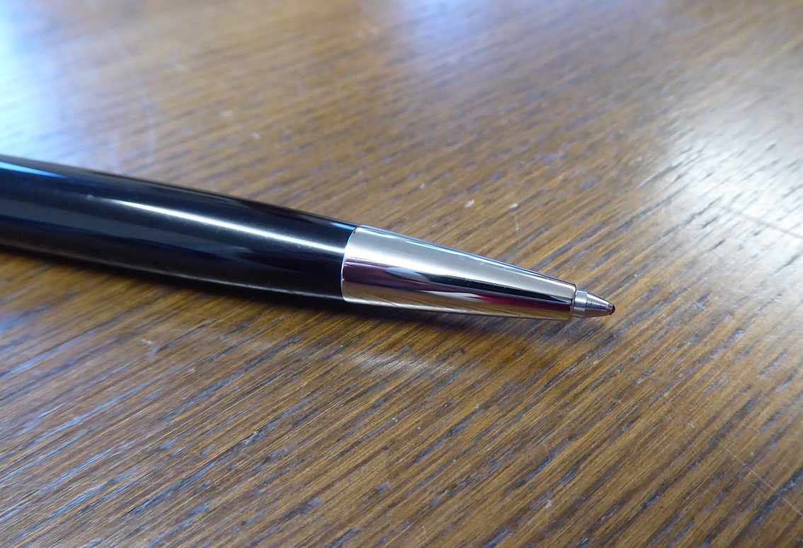 An Alfred Dunhill Sidecar Streamliner Ballpoint Pen