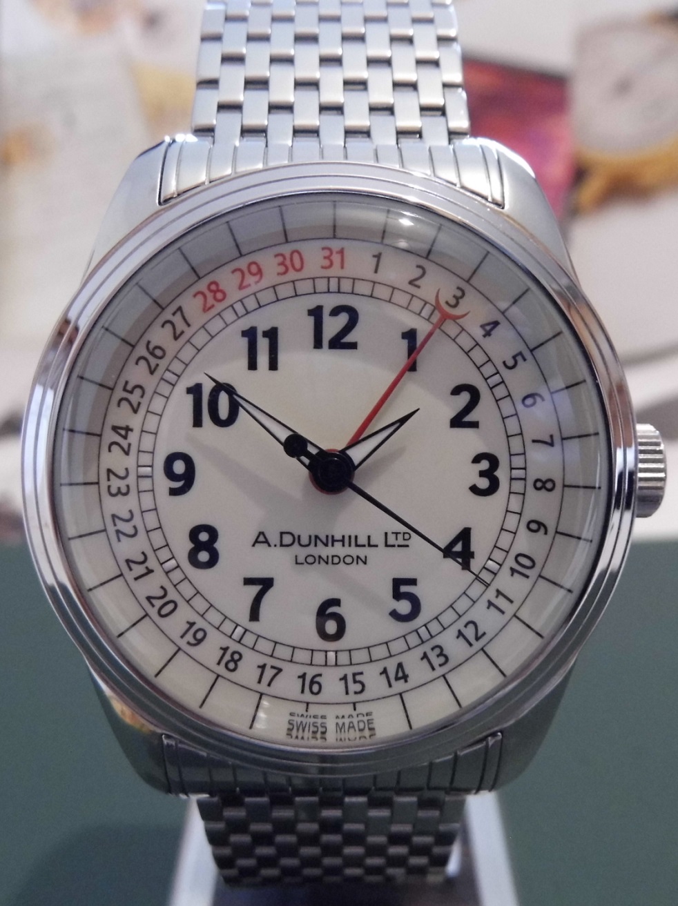 Alfred Dunhill A-Centric White Dial, Steel Bracelet