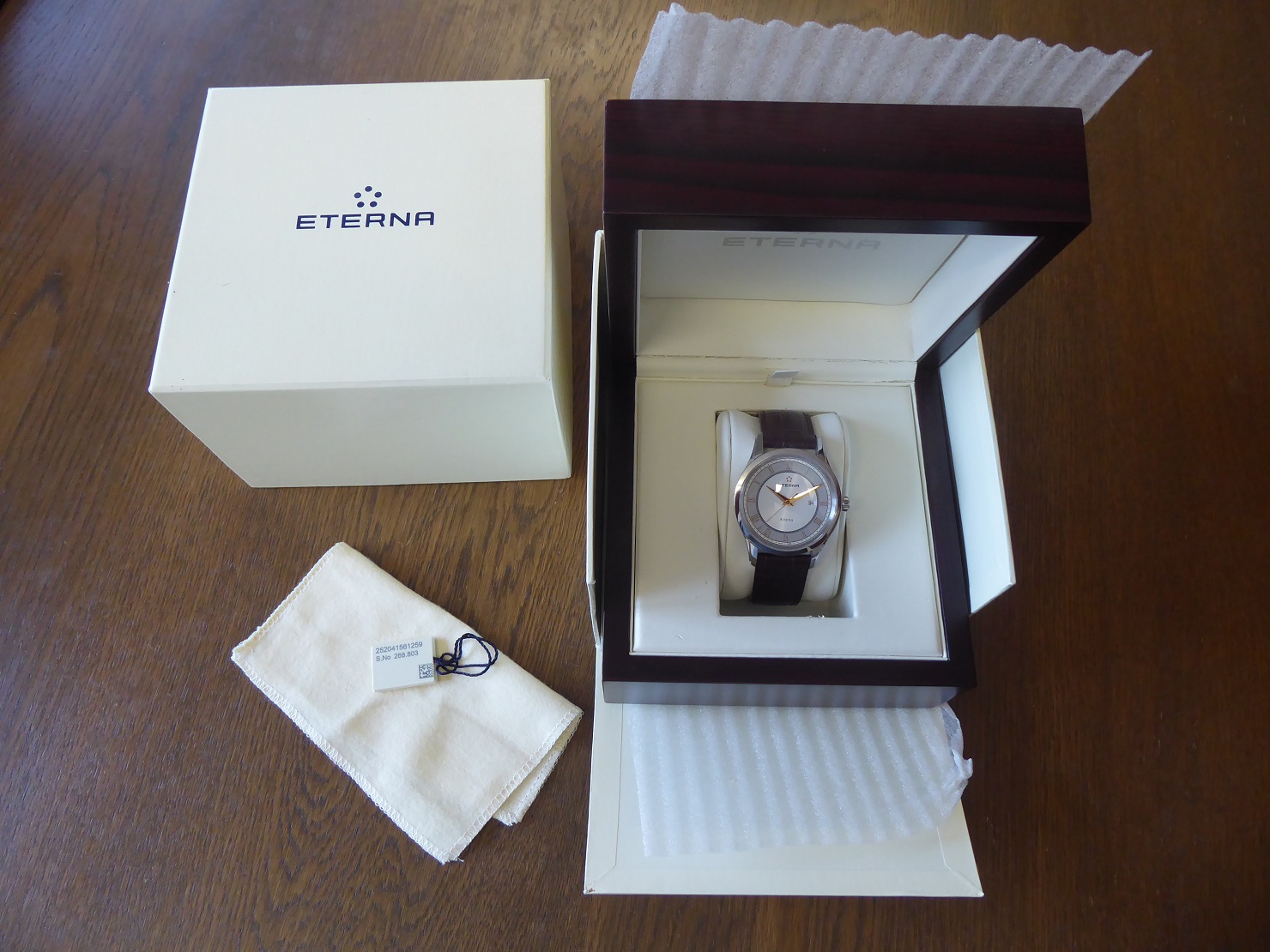 Eterna Artena Quartz