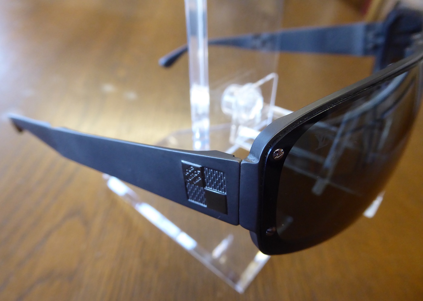 Louis Vuitton Evasion Folding Sunglasses