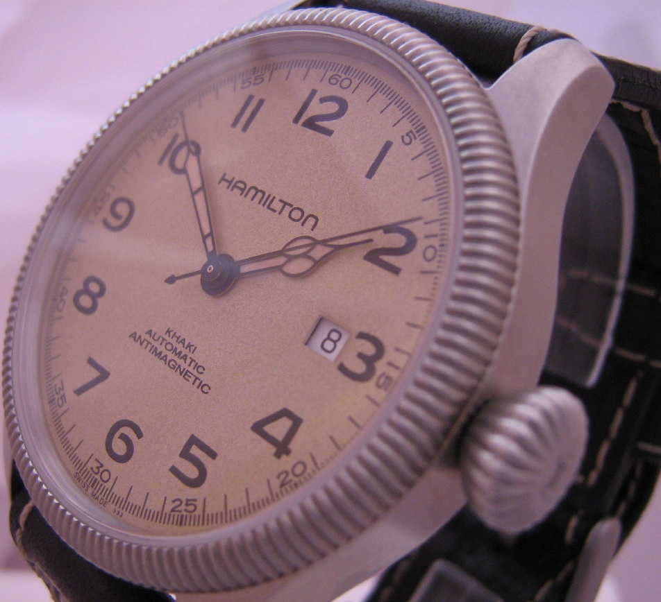 Hamilton Khaki Pioneer, Olive Dial With Leather Strap
