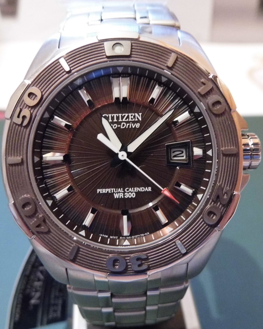 Citizen Signature Perpetual Calendar Diver, Brown Dial, Bracelet