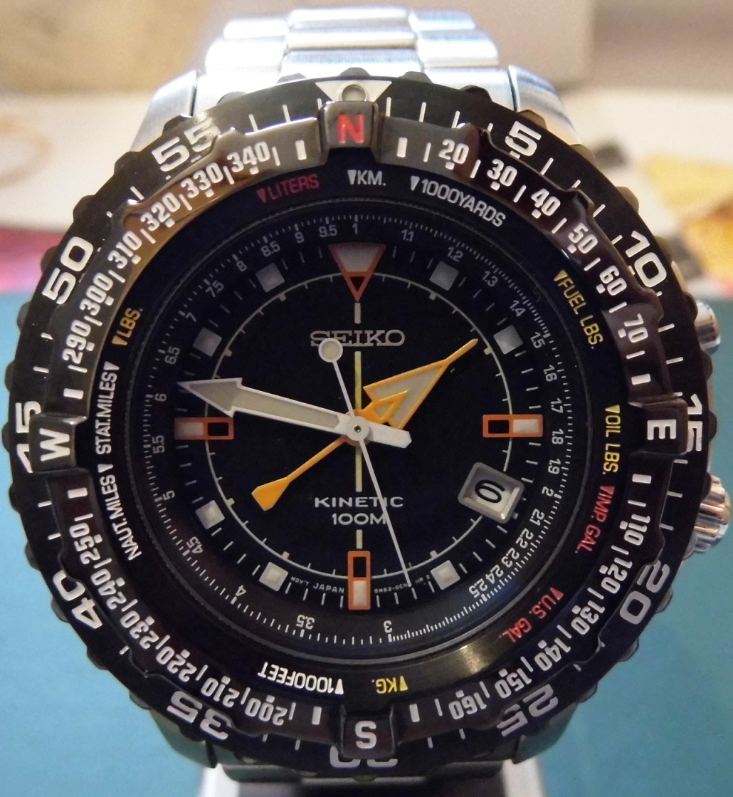 Seiko Kinetic Multifunction, Black Dial, Steel Bracelet