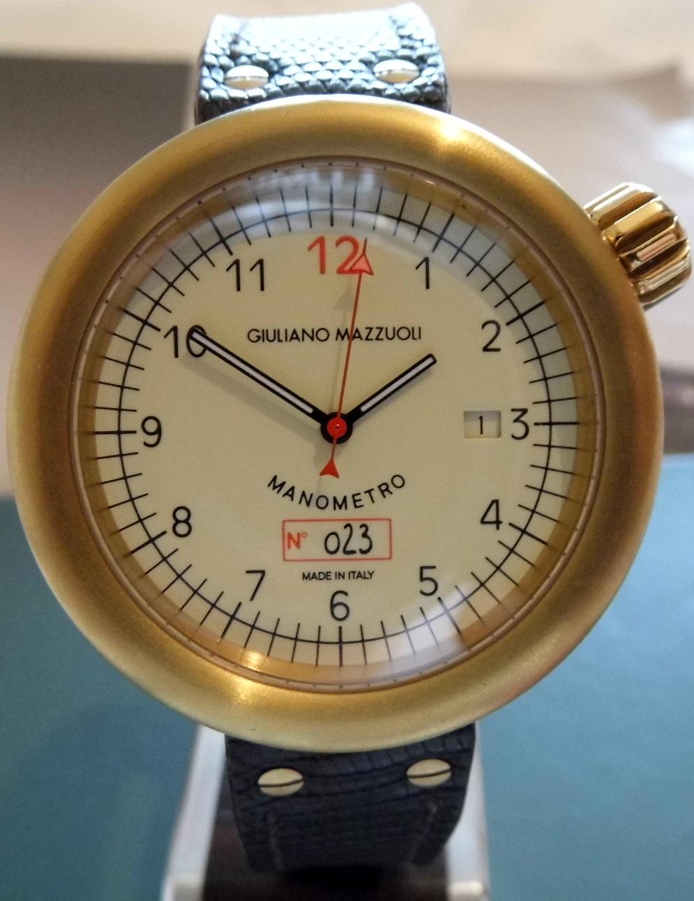 Giuliano Mazzuoli Manometro Ltd Edition, Cream Dial, Leather Strap