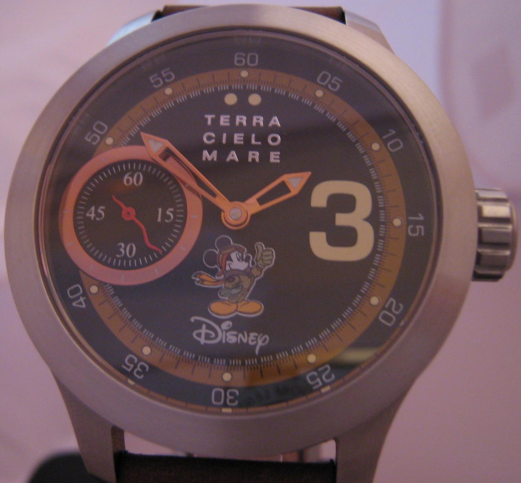 Topolino Aviatore Disney Hand Winding Watch, Black Dial With Leather Strap