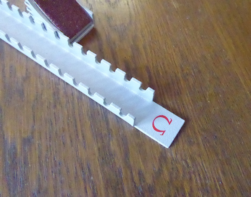 A Set Of Miniature Omega Running Blocks