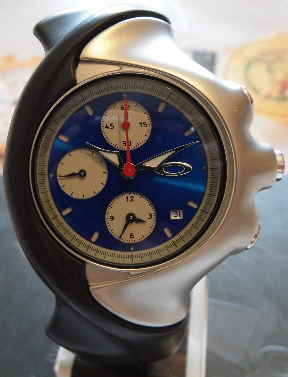 Oakley Detonator Chronograph, Blue Dial, Rubber Strap